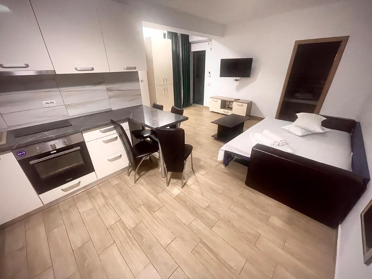 Mamaia Central Apartments ภายนอก รูปภาพ
