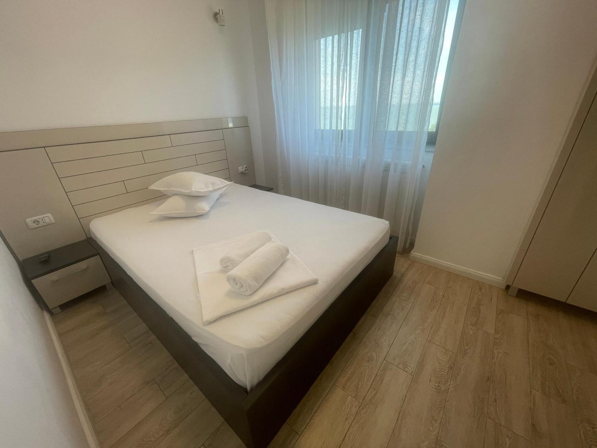 Mamaia Central Apartments ภายนอก รูปภาพ