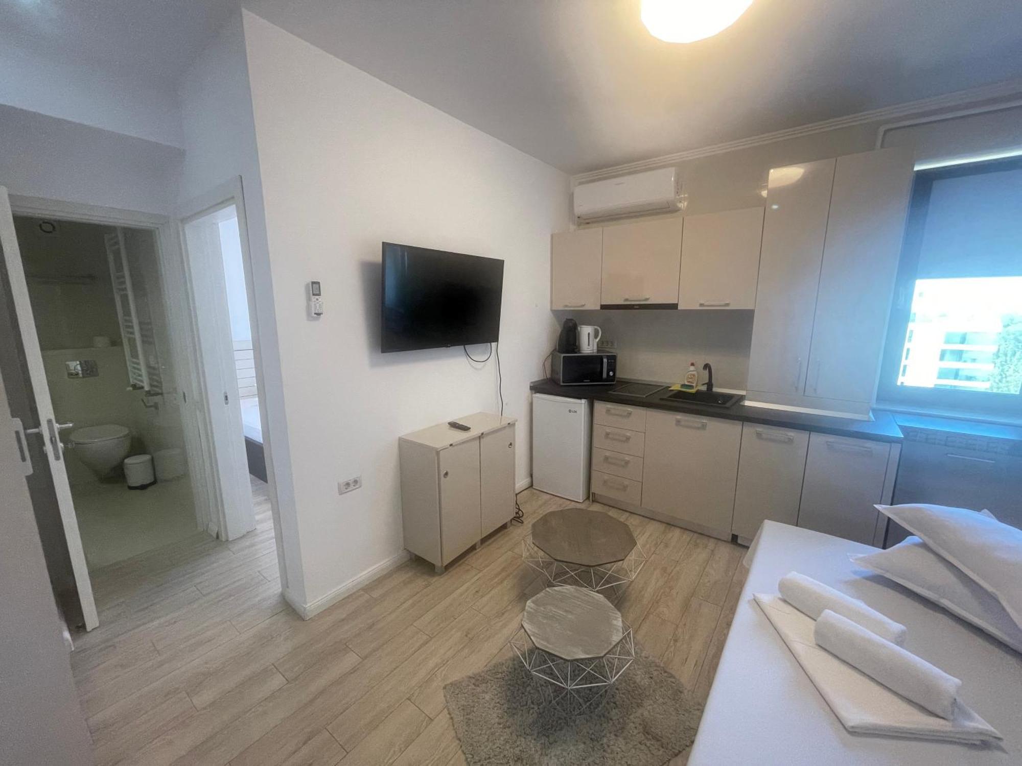 Mamaia Central Apartments ภายนอก รูปภาพ