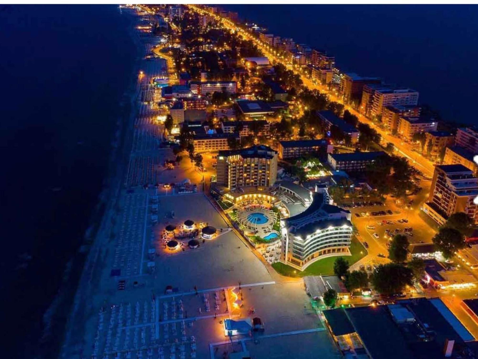 Mamaia Central Apartments ภายนอก รูปภาพ